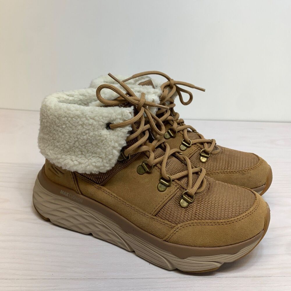 SKECHERS Max Cushioning Pinnacle Boots Chestnut Tan Brown Size 9 Women's